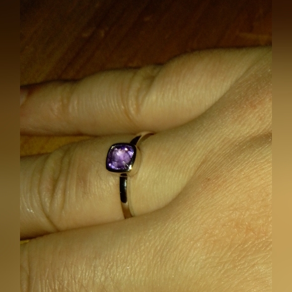 Sterling Silver ring size 8,5 - Picture 4 of 4